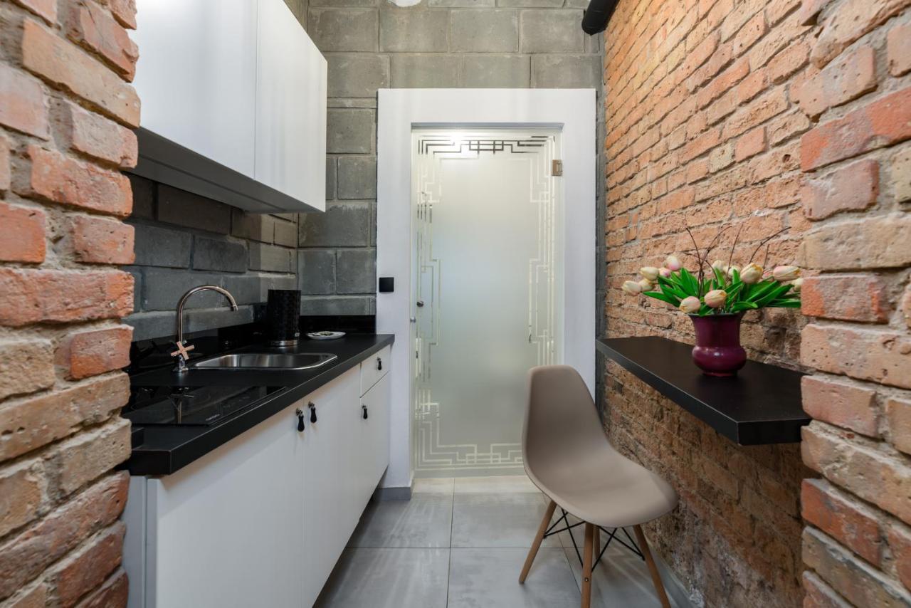 Underground Level Apartments Strzalowa By Renters Poznań Buitenkant foto